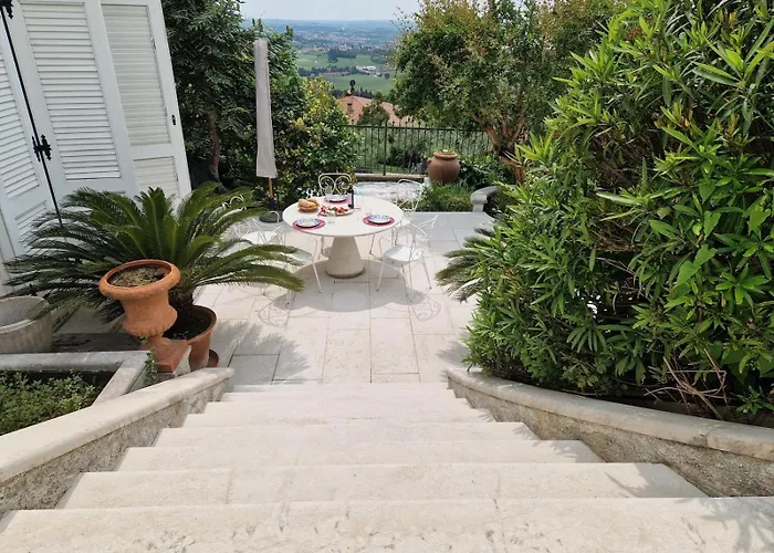 Welcome Traveller Alema House